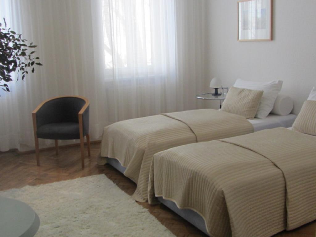 Hotel Wiener Kindl Quarto foto
